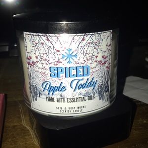 Spiced apple toddy bath and body works candle